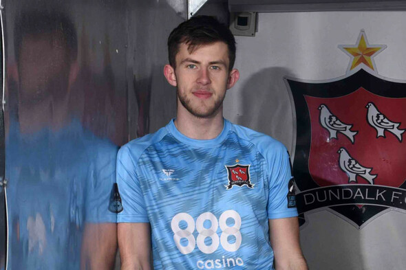 Dundalk sign goalkeeper Ross Munro from Scottish Premiership side Ross County - Vimarsana News