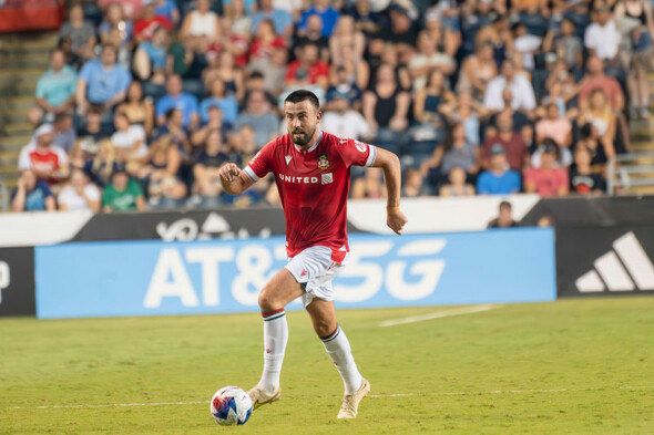 What happened next to the Irishman who made his debut alongside Virgil van Dijk? - Vimarsana News