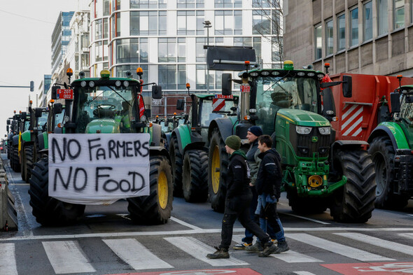 Pádraic Fogarty: Farmers must find a more sophisticated way to be heard than tractor protests - Vimarsana News