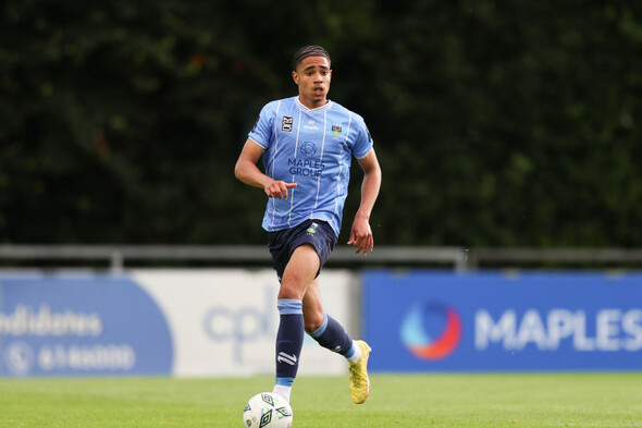 Ipswich Town sign UCD defender as Dundalk midfielder heads to League One - Vimarsana News