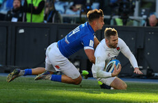 England survive scare to squeeze past Italy
