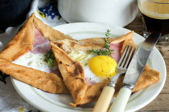 Pancake Tuesday: Some tasty twists on the old favourite recipes - Vimarsana News