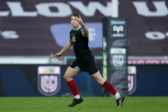 Ulster stunned at the death by 80th-minute Ospreys drop goal - Vimarsana News