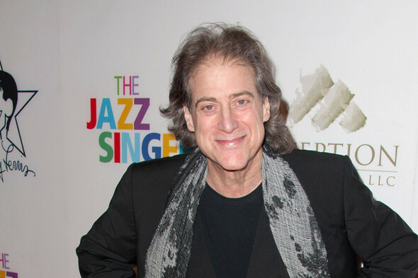 Richard Lewis, comedian and Curb Your Enthusiasm star, dies aged 76 - Vimarsana News