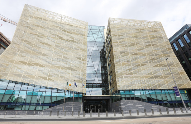 Goodbody Stockbrokers condamné à une amende de 1,2 million d’euros par la Banque centrale pour ne pas avoir suivi les transactions suspectes