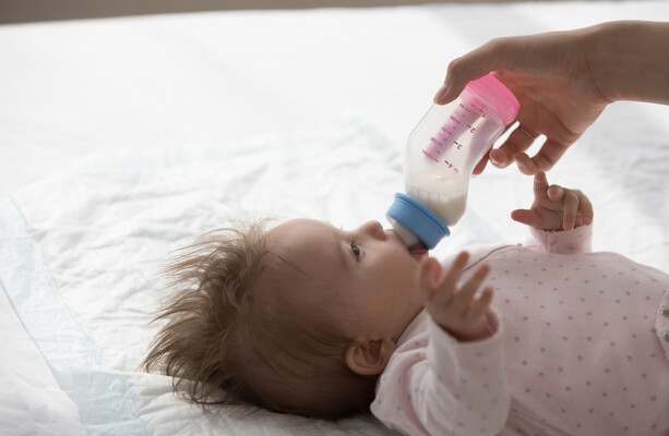 Les patrons de Don ont été avertis des responsabilités liées à une nouvelle politique relative aux préparations pour nourrissons, après qu'un bébé soit tombé malade