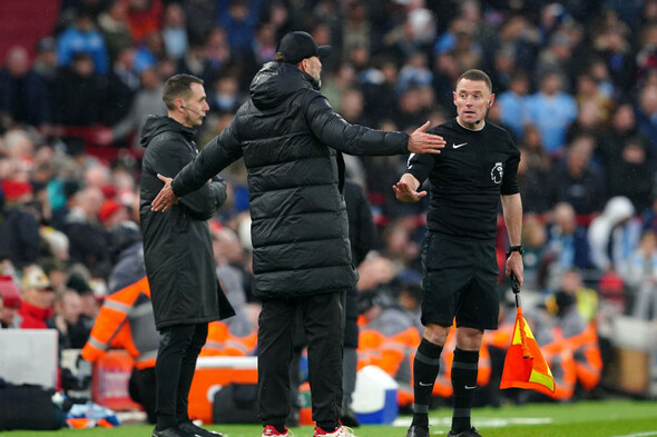 'If the ball is not there, he kills him' - Jurgen Klopp - Vimarsana News