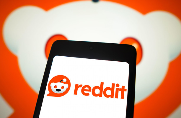 Reddit vise à lever plus de 500 millions de dollars lors de ses débuts en bourse