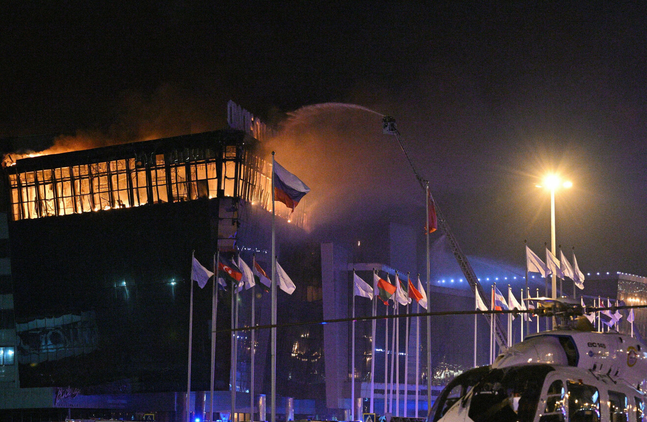 Вычислите 3 8 60. Вычислить три восьмых. Вычисли удобным способом следующие суммы. Вычисление 2 1/3 + 5/12. Вычислите (1-2).