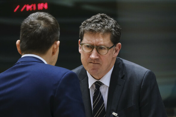 Eamon Ryan castigates member states' cold feet on Nature Restoration Law as it faces collapse - Vimarsana News