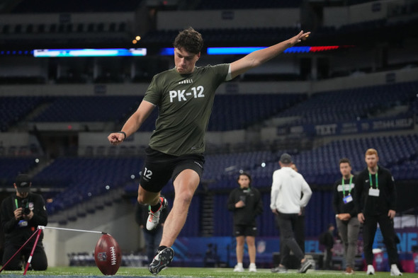 Down's Charlie Smyth to train with New Orleans Saints this week - Vimarsana News