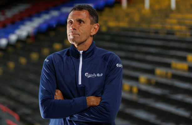 Gus Poet refuse une offre d'emploi en Irlande · 42e