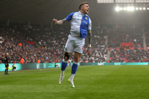 Irish international Szmodics' remarkable season continues - Vimarsana News