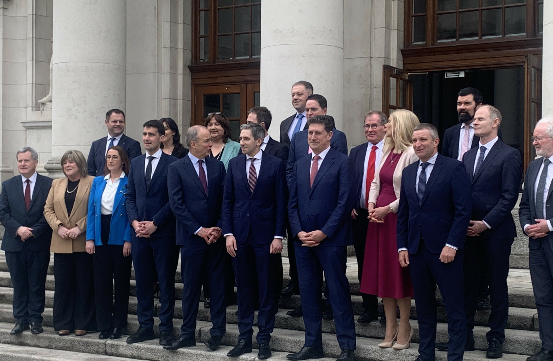 LIVE: Simon Harris makes changes to junior ministerial ranks in first Cabinet meeting - Vimarsana News