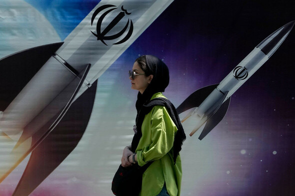 Explosions in Iran as US media report Israel's response to Iranian drone attacks - Vimarsana News