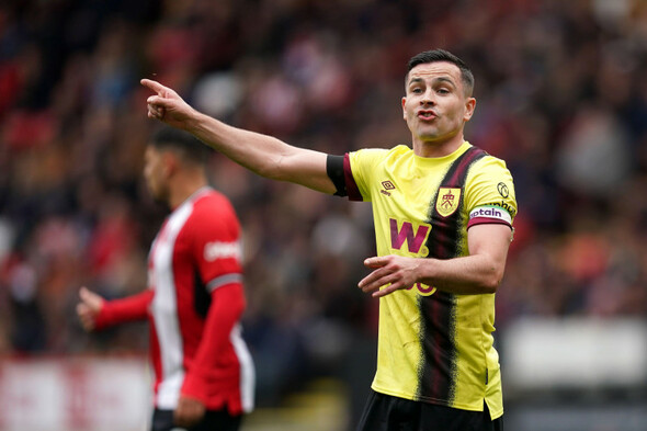 Irish duo feature as Burnley boost survival hopes - Vimarsana News