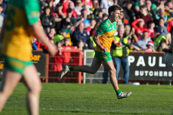 Four-goal Donegal down champions Derry while Kerry eventually edge out gritty Cork - Vimarsana News