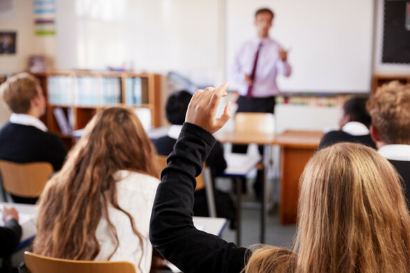 A third of Irish teens go to single-sex schools - but new research shows they don't want to - Vimarsana News