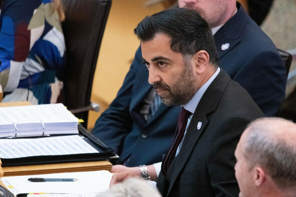 Why did Scottish First Minister Yousaf resign and what's next for Scottish politics? - Vimarsana News