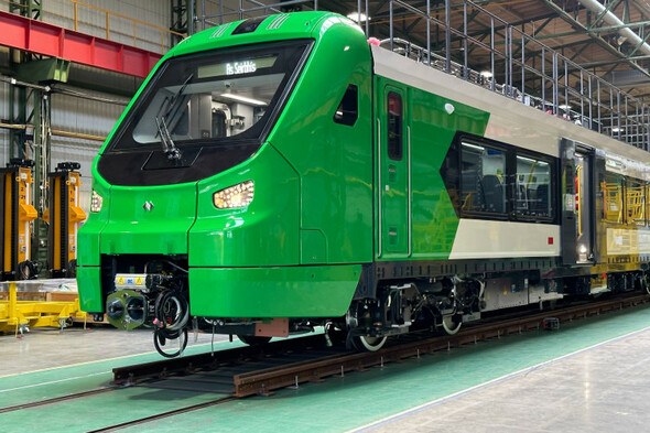 'The envy of Europe'?: Step inside Irish Rail's new battery-electric Dart trains - Vimarsana News