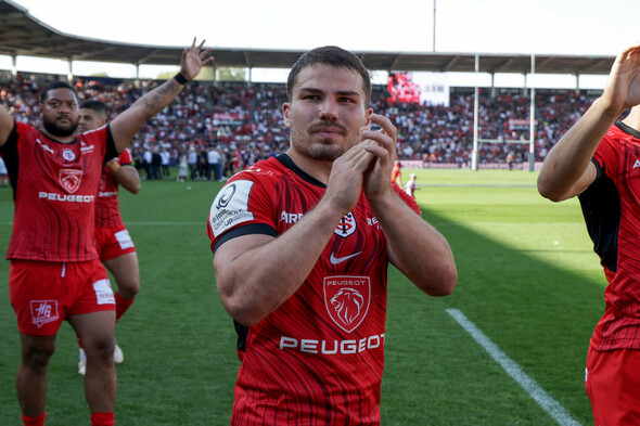 All-seeing Antoine Dupont should steer Toulouse towards first ever final meeting with Leinster - Vimarsana News