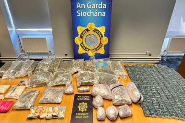 Three arrested after €692,000 worth of drugs seized in north Dublin - Vimarsana News