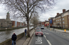 Man (20s) seriously injured after collision between e-scooter and car on Dublin's quays