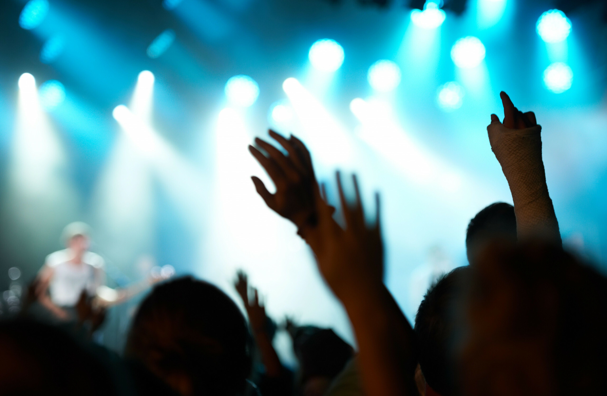 Potent drugs such as nitazenes could appear at Irish festivals this summer, HSE expert warns - Vimarsana News