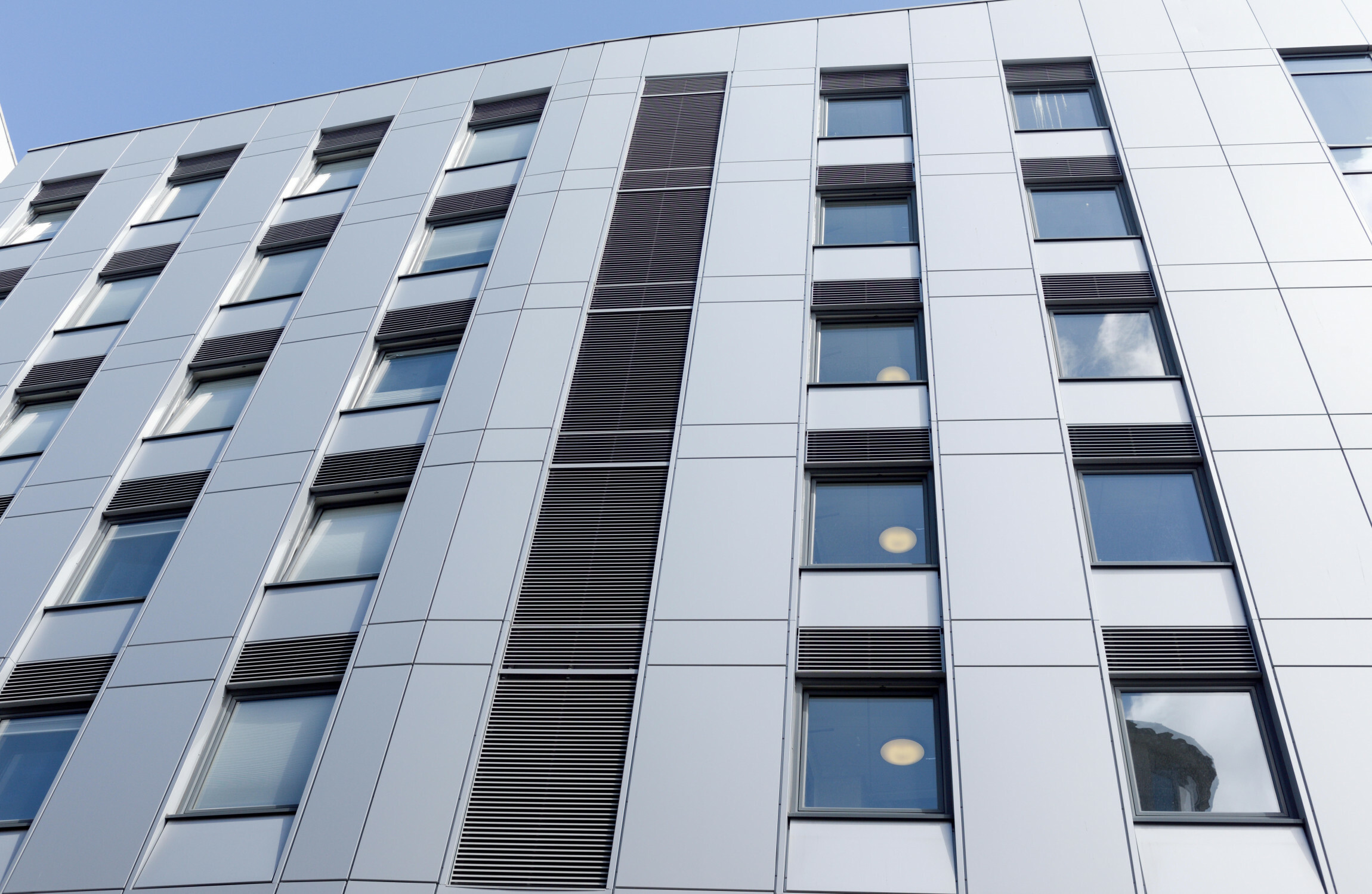 Govt to expedite legal change to stop student accommodation providers mandating 51-week leases - Vimarsana News