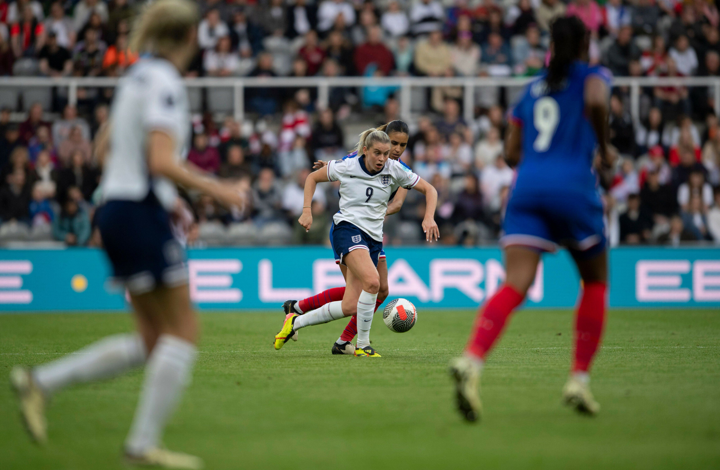 Defending champions England earn vital win over France in Ireland's Euro 2025 qualifier group - Vimarsana News