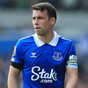 Séamus Coleman signs new one-year deal with Everton