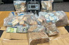 Two men arrested as €1 million in cash seized in Dublin