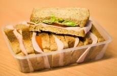Damn you, science! US researchers debunk 'five second rule'