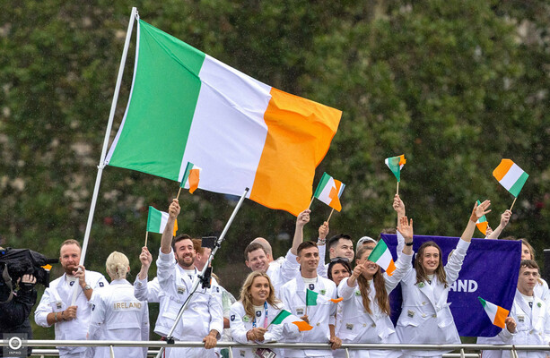 Sarah Lavin and Shane Lowry lead Team Ireland down the Seine in Olympic