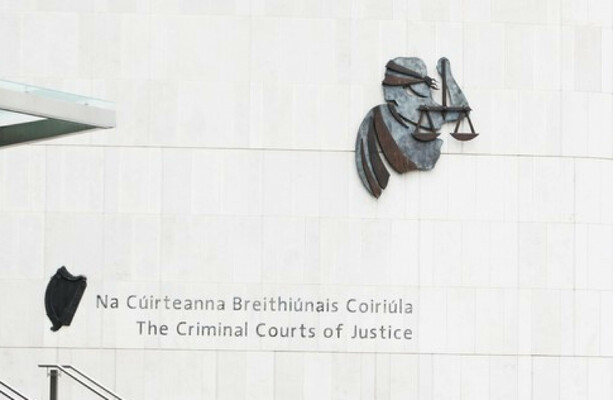 アイルランドでは長期の連続刑は今後も「極めて異例」だと法学講師が語る