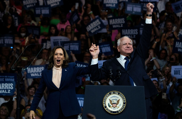 Kamala Harris and Tim Walz take aim at Trump in first rally as ...