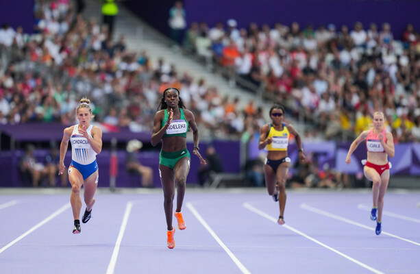 アデレケが女子400mオリンピック決勝進出 · TheJournal.ie