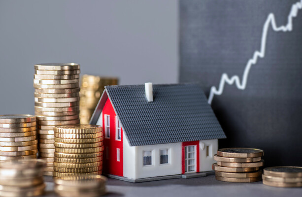 住宅価格が高騰し続けているのはどうしてでしょうか?