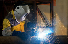 Tradespeople in construction sector commit to industrial action over travel time pay cut