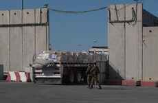 Hamas officials will go to Cairo, but will not attend ceasefire talks