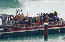 Eight migrants die trying to cross the Channel from France to England