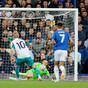 Anthony Gordon sees penalty saved as Newcastle held by former club Everton