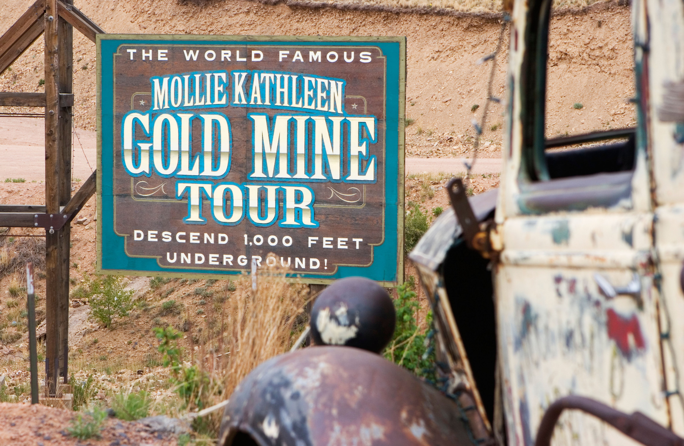 Twelve Rescued From Colorado Gold Mine Tourist Site After Elevator ...