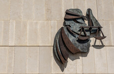 Man who obtained fake documents to work legitimately given 18-month suspended sentence
