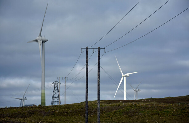 'No room for complacency' as 30-year low in energy emissions recorded, energy authority says