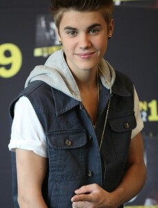 The Dredge: Which US politician needs Justin Bieber's help?