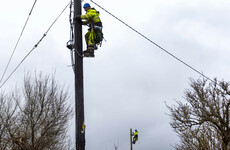 Gardaí search for lorry driver after crash into ESB pole plunges Donegal village into darkness