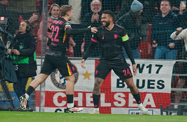 Chelsea earn first-leg win in Copenhagen, Rangers spring surprise with ...