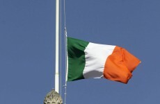 Average annual earnings fall by €212