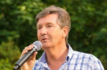 Daniel O'Donnell warns fans of 'scammers' behind posts falsely claiming  he's 'very unwell'